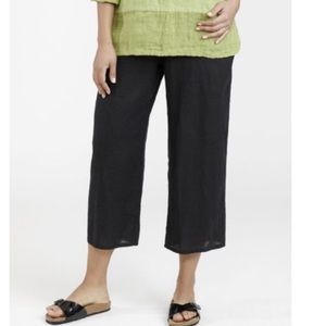 Petite black cropped drawstring linen pants